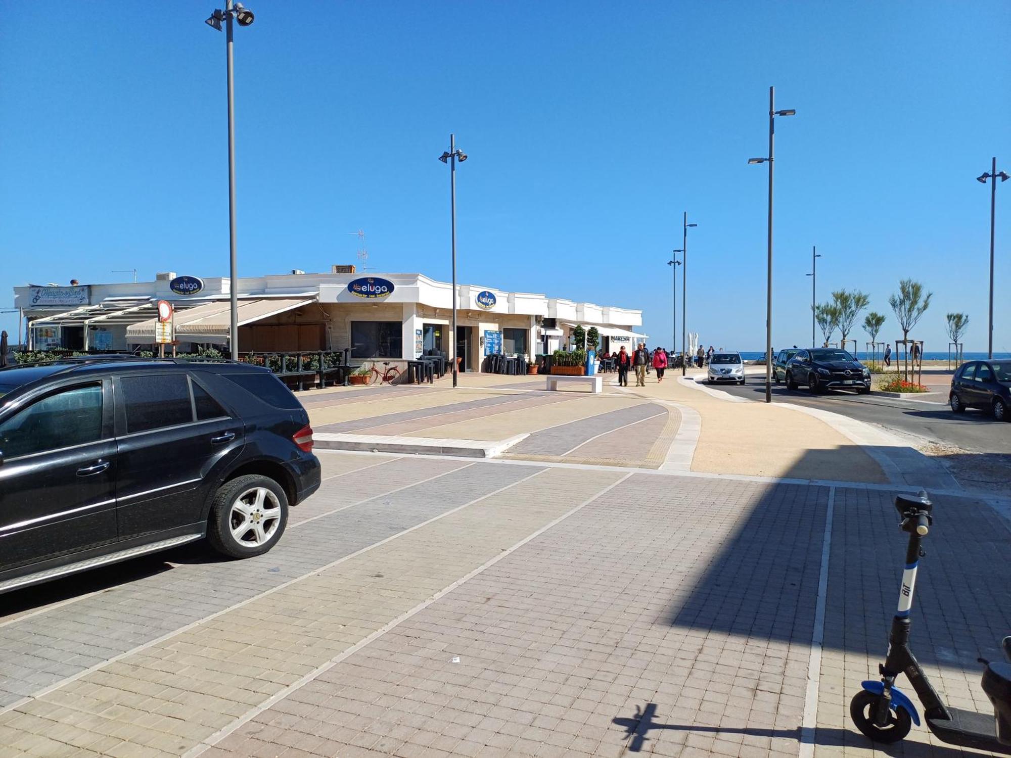 Yume Beach Bari Bagian luar foto