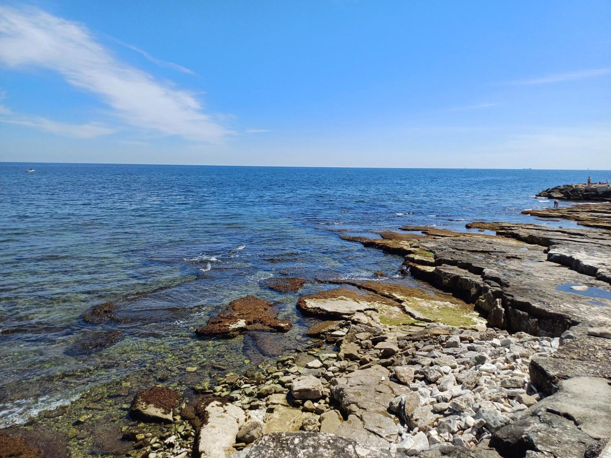 Yume Beach Bari Bagian luar foto